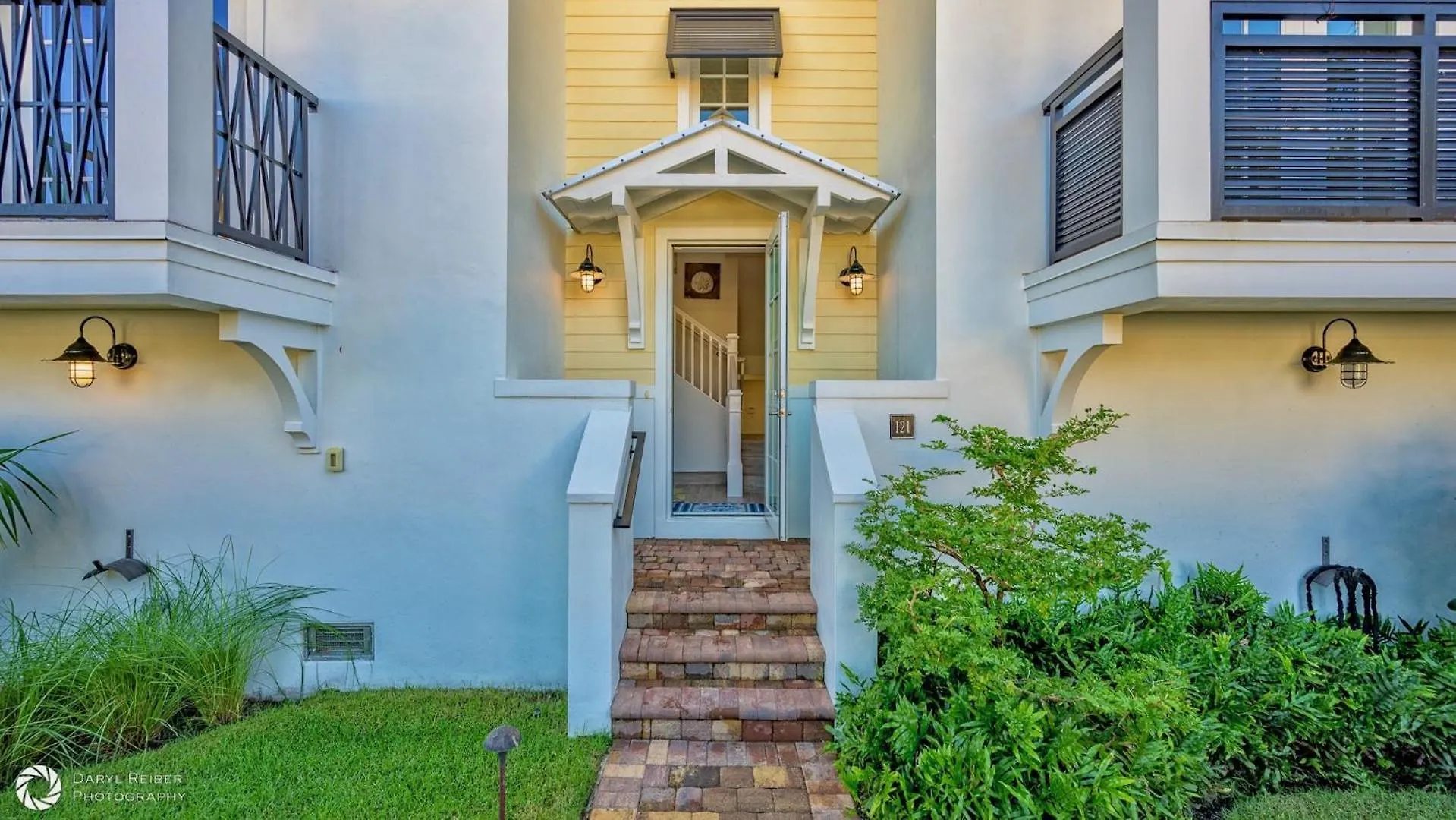 Seaport Sensation By Last Key Realty Key West
